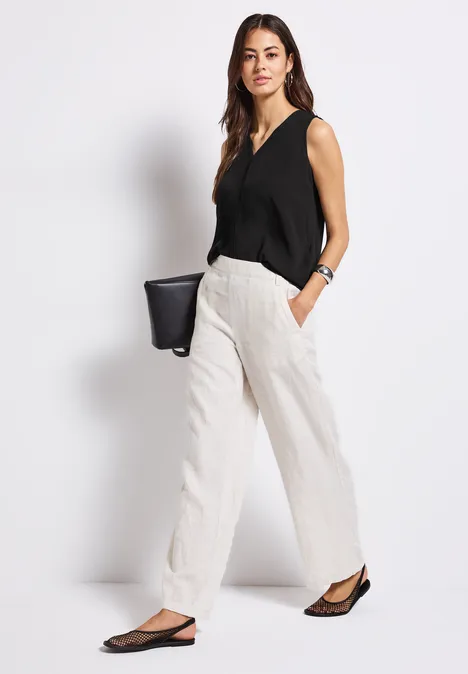 Materialmix Top mit Tape Black