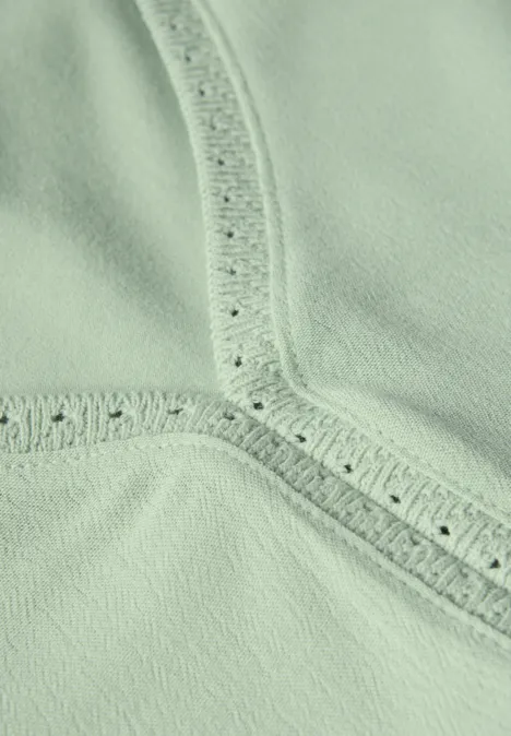 Materialmix Top mit Tape soft jade green