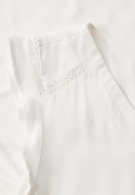 V-Neck Top mit Häkeldetails off white