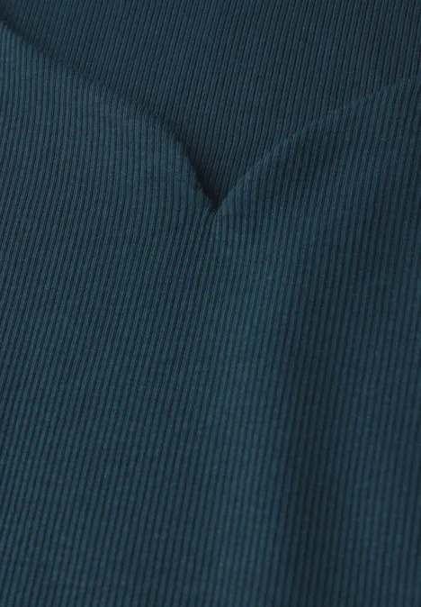Top mit Herzausschnitt tide blue