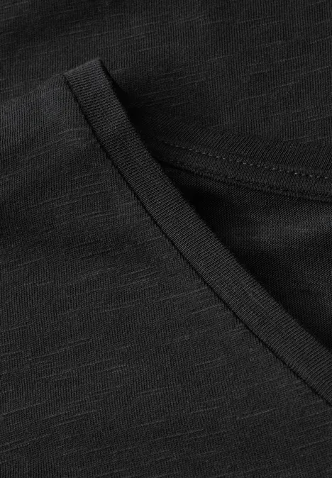 V-Neck T-Shirt Black