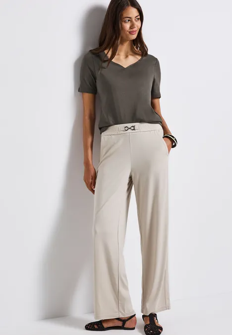 T-Shirt mit Herzausschnitt nomad brown