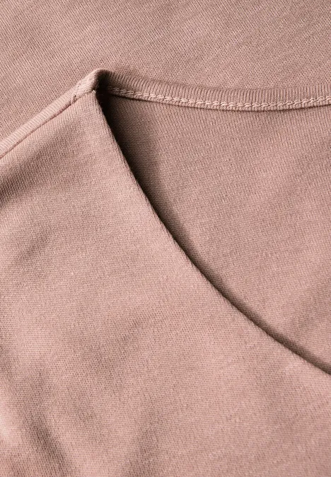 T-Shirt mit Herzausschnitt faded rose