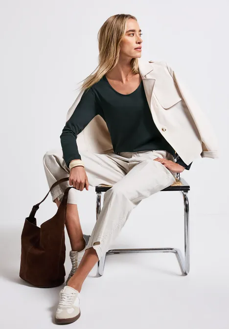 Langarmshirt in Unifarbe evernight green