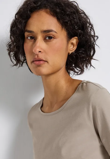 Basic Langarmshirt morning beige