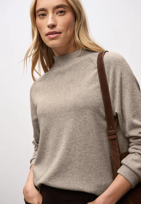 Gezellig gemêleerd shirt sanded beige mel.