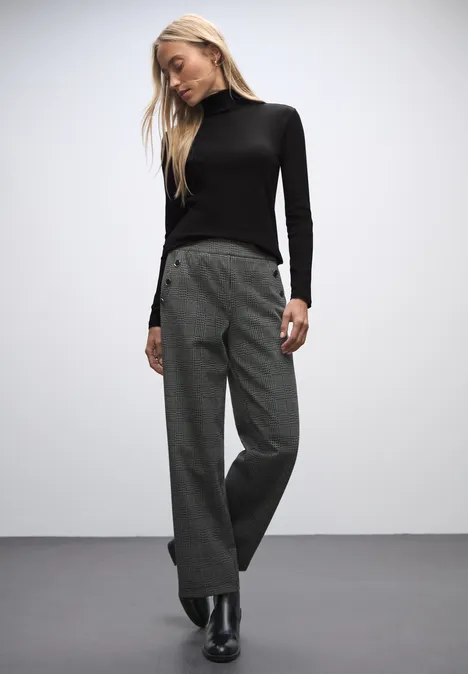 Basic Rollkragenshirt Black