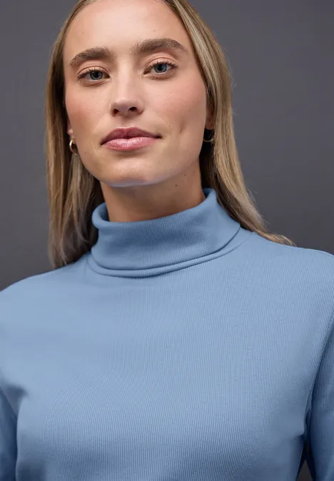 Basic Rollkragenshirt frosted blue