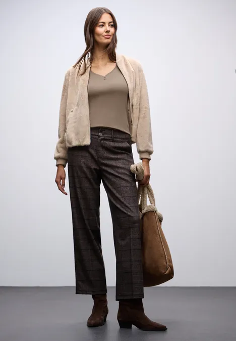 Top mit Knopfdetail light terra mocha Top mit Knopfdetail light terra mocha