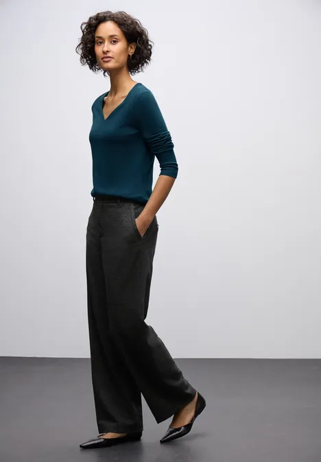 Shirt mit Herzausschnitt tide blue