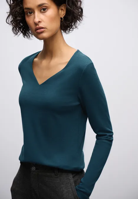 Shirt mit Herzausschnitt tide blue