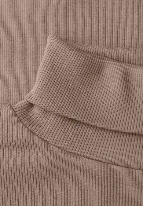 Basic Rollkragenshirt light terra mocha