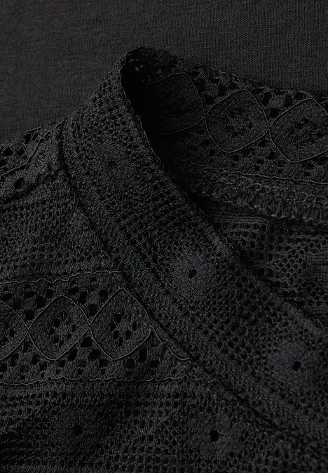Top mit Spitze Black