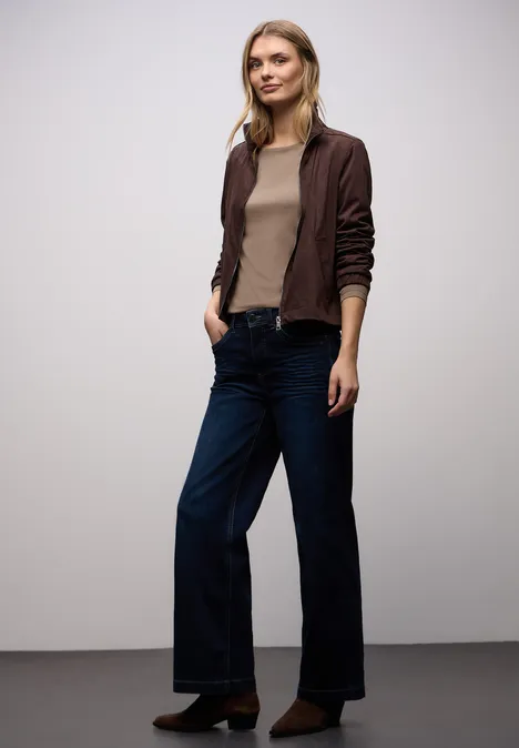 T-shirt basique à col rond null T-shirt basique à col rond null