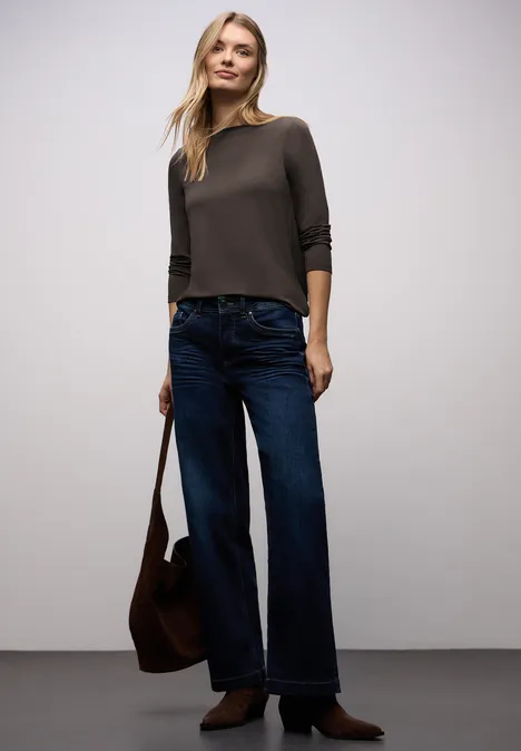 Chemise à manches longues null