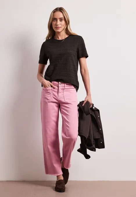 T-shirt à manches courtes et col rond en dentelle espresso brown T-shirt à manches courtes et col rond en dentelle espresso brown