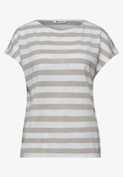 Dames T-shirt met beige-witte strepen, korte mouwen en ronde hals.