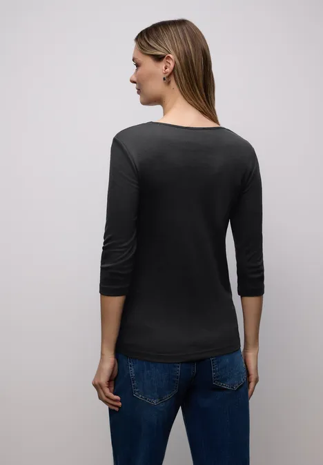 Shirt mit Herzausschnitt Black