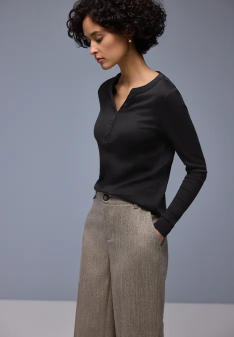 T-shirt en couleur unie Black