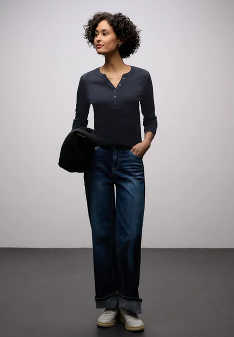 T-shirt en couleur unie shadowed navy T-shirt en couleur unie shadowed navy