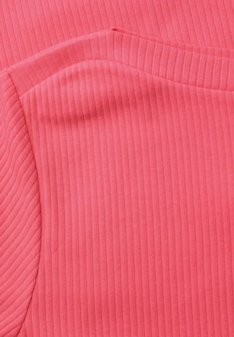 Shirt in Rippstruktur striking coral