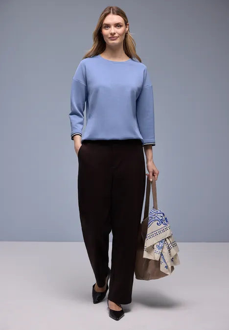 Chemise aspect soie avec détails bonnet blue Chemise aspect soie avec détails bonnet blue