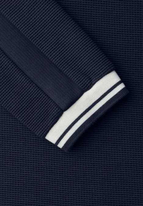 T-shirt avec détails en tape shadowed navy T-shirt avec détails en tape shadowed navy