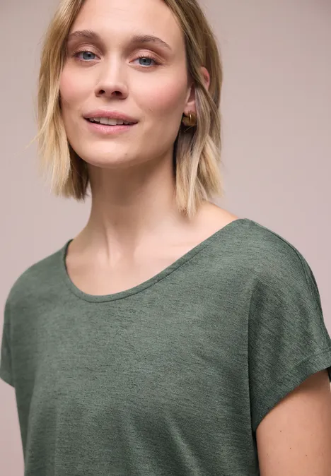 Shirt met overhangende schouders in linnenlook bound green Shirt met overhangende schouders in linnenlook bound green