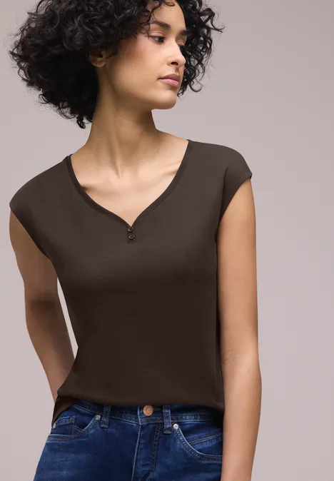 Shirt mit gerundetem V-Ausschnitt espresso brown