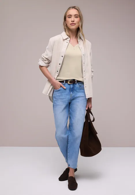 Shirt mit gerundetem V-Ausschnitt smoke beige