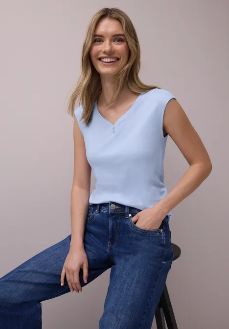 Shirt mit gerundetem V-Ausschnitt cashmere blue