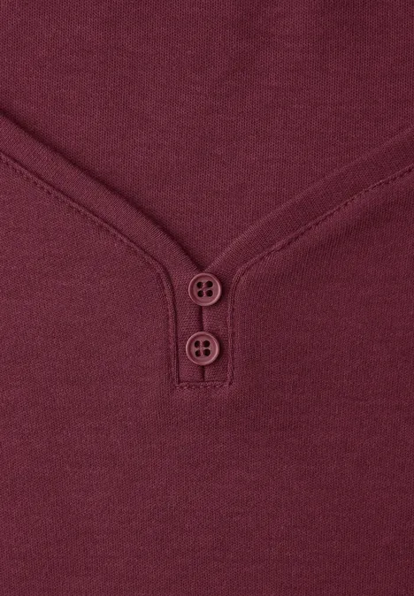 Shirt mit gerundetem V-Ausschnitt truffle red