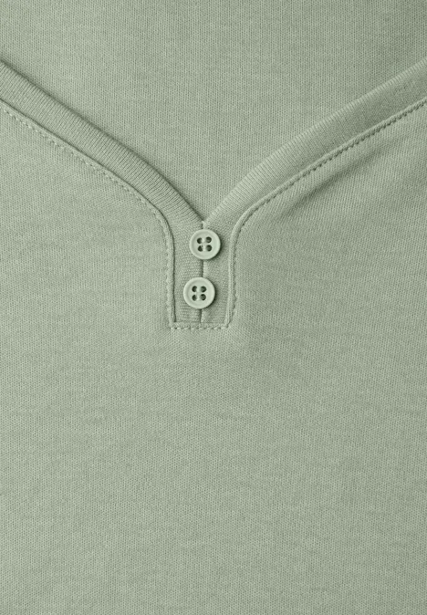 Shirt mit gerundetem V-Ausschnitt mint leaf