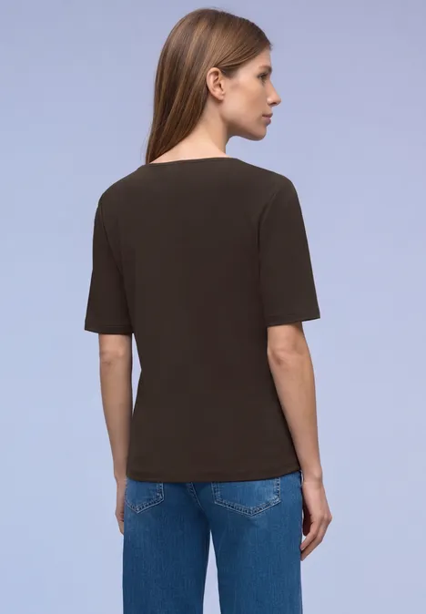 T-shirt avec détail de boutons espresso brown T-shirt avec détail de boutons espresso brown