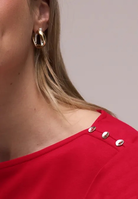T-shirt avec détail de boutons salsa red