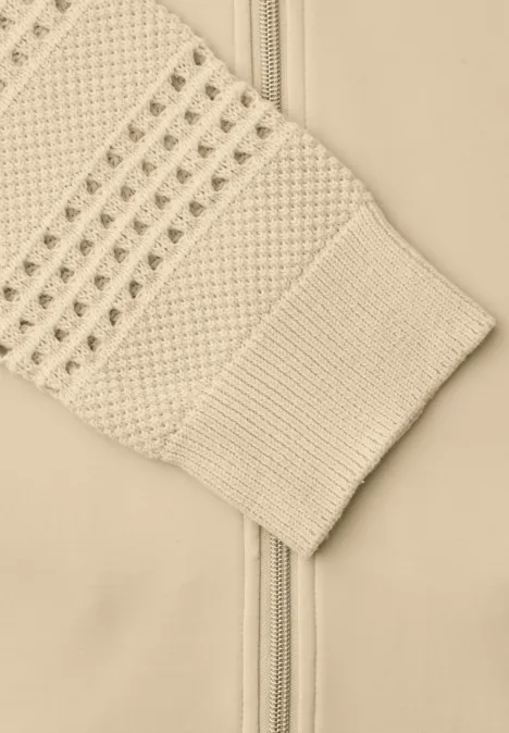 Veste à manches longues en look soie smoke beige