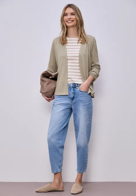 Jas met lange mouwen en een open pasvorm timeless beige