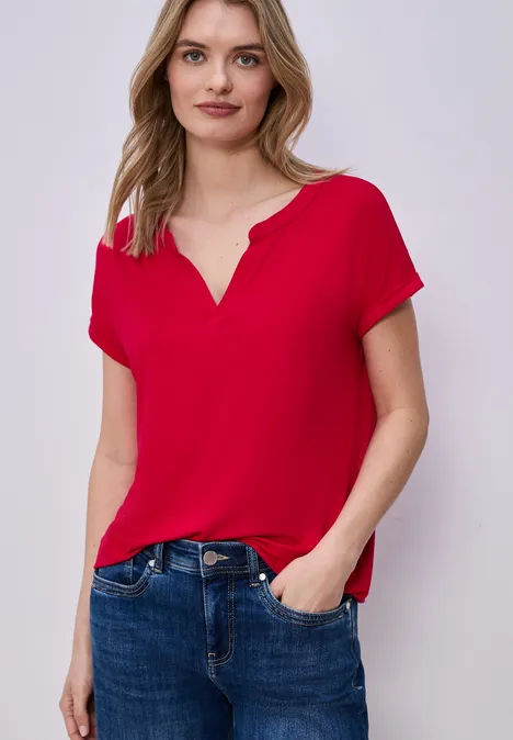 T-shirt avec split neck et imprimé sur le devant salsa red T-shirt avec split neck et imprimé sur le devant salsa red