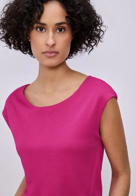 Basic Shirt mit U-Boot-Ausschnitt magenta dream