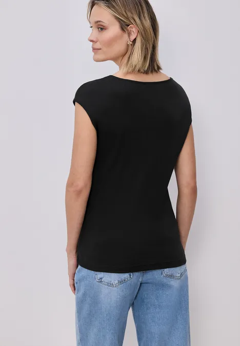 T-shirt sans manches avec encolure en diamant Black T-shirt sans manches avec encolure en diamant Black