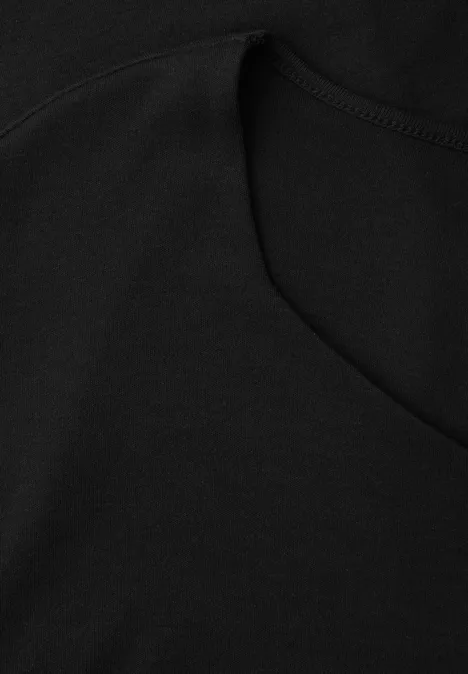 T-shirt sans manches avec encolure en diamant Black T-shirt sans manches avec encolure en diamant Black