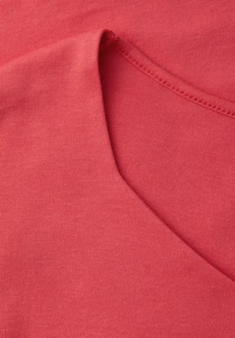 T-shirt sans manches avec encolure en diamant sunset red T-shirt sans manches avec encolure en diamant sunset red