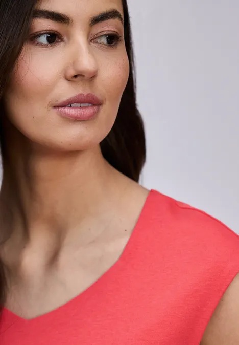 T-shirt sans manches avec encolure en diamant sunset red T-shirt sans manches avec encolure en diamant sunset red