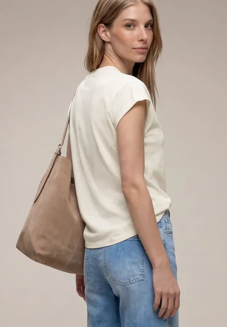 Chemise à épaules tombantes et col en V off white Chemise à épaules tombantes et col en V off white