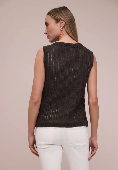 Gilet avec col en V et patte de boutonnage espresso brown Gilet avec col en V et patte de boutonnage espresso brown