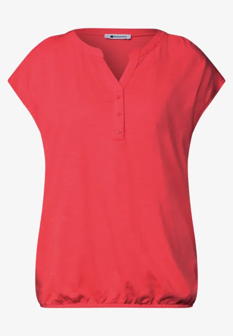 Rotes Damen-T-Shirt mit V-Ausschnitt, kurzen Ärmeln und gerafftem Saum