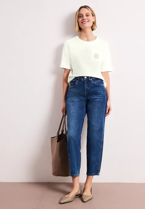 T-shirt à col rond avec détail décoratif off white T-shirt à col rond avec détail décoratif off white