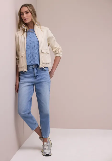 Kurzarm Shirt mit Rundhals aus Spitze drift blue