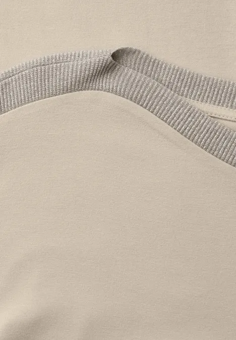 Shirt met hangende schouder en glitter clay sand