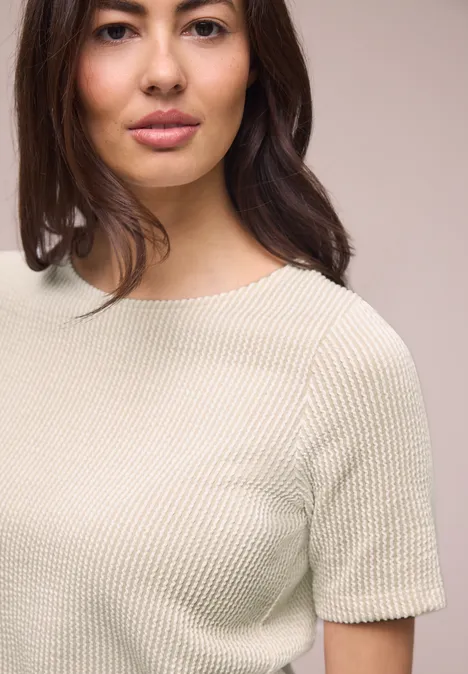 Shirt met korte mouwen en gestructureerde strepen clay sand Shirt met korte mouwen en gestructureerde strepen clay sand